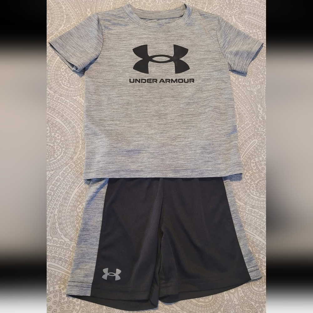 Under Armour Set 3T
